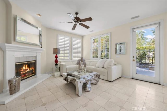 26839 Augusta, Valencia, CA 91355