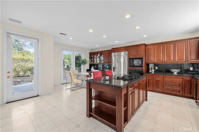 26839 Augusta, Valencia, CA 91355