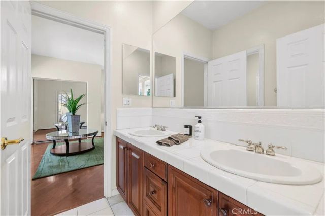 26839 Augusta, Valencia, CA 91355