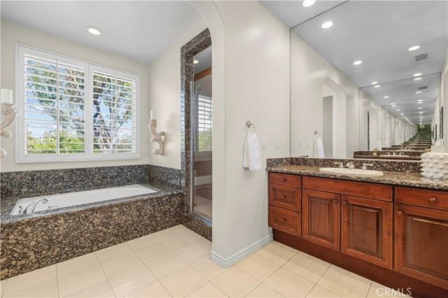 26839 Augusta, Valencia, CA 91355