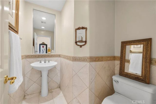 26839 Augusta, Valencia, CA 91355