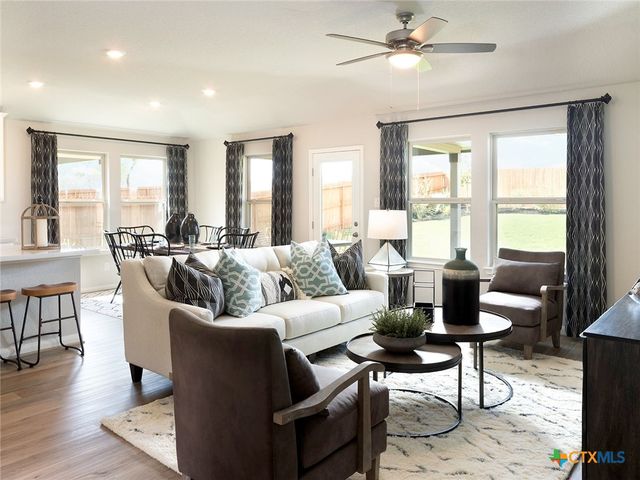 5525 McBride Street, Cibolo, TX 78108