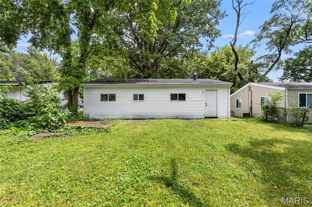 121 Cady Drive, Calverton Park, MO 63135