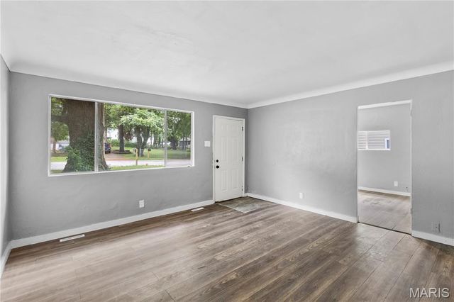 121 Cady Drive, Calverton Park, MO 63135