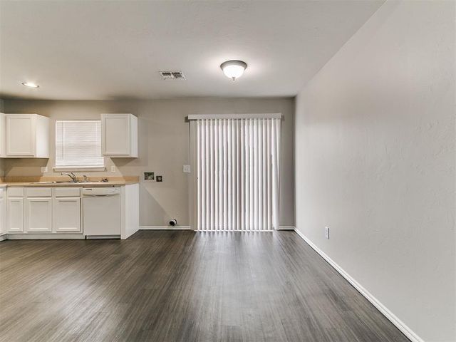 1419 NW 98th Street, Oklahoma City, OK 73114