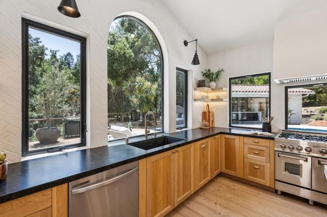 14381 Maclay Court, Saratoga, CA 95070