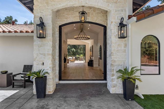14381 Maclay Court, Saratoga, CA 95070
