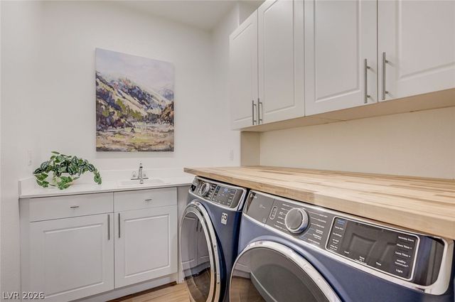 2940 Genova Court, Henderson, NV 89052