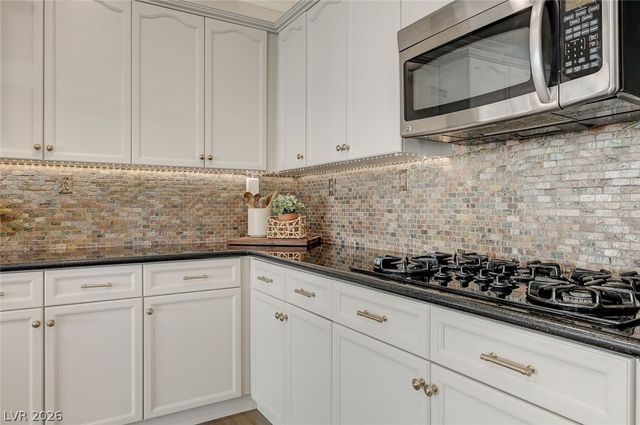 2940 Genova Court, Henderson, NV 89052