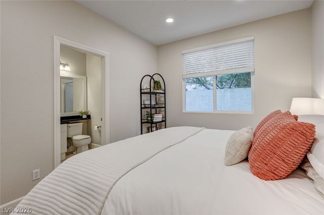 2940 Genova Court, Henderson, NV 89052