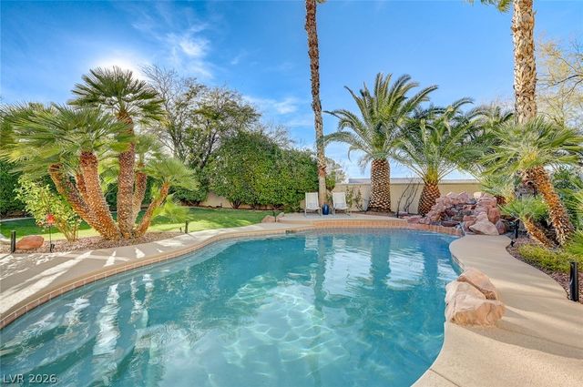 2940 Genova Court, Henderson, NV 89052