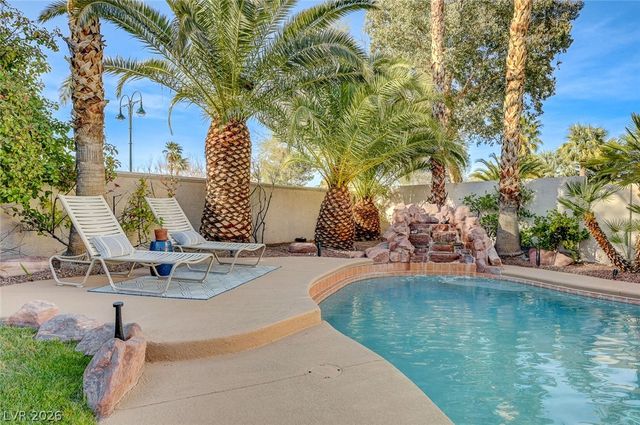 2940 Genova Court, Henderson, NV 89052