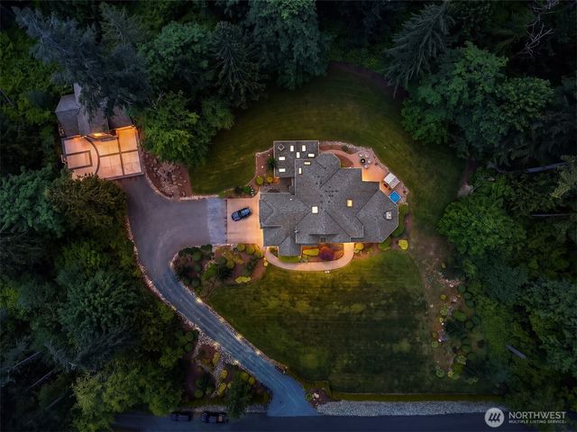 21825 NE 164th Street, Woodinville, WA 98077