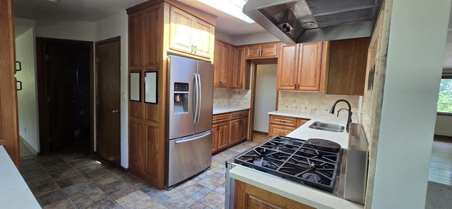 2820 Allegheny Drive, Madison, WI 53719