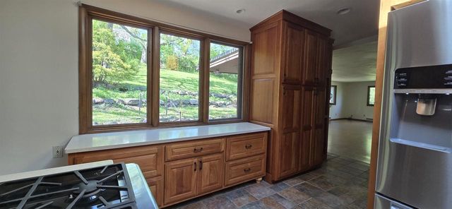 2820 Allegheny Drive, Madison, WI 53719