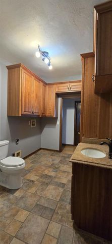 2820 Allegheny Drive, Madison, WI 53719