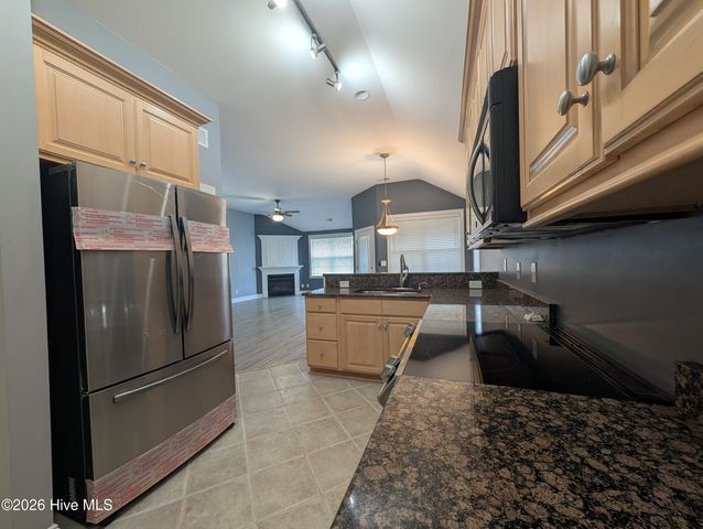 51 Castle Bay Drive, Hampstead, NC 28443