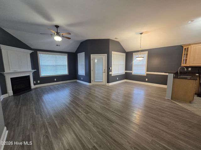 51 Castle Bay Drive, Hampstead, NC 28443