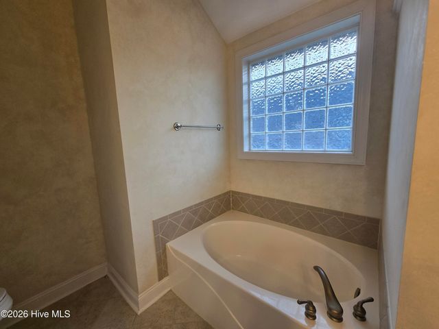 51 Castle Bay Drive, Hampstead, NC 28443