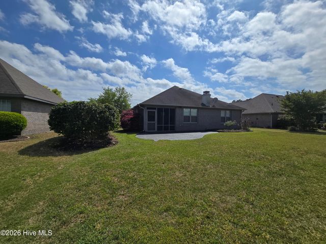 51 Castle Bay Drive, Hampstead, NC 28443