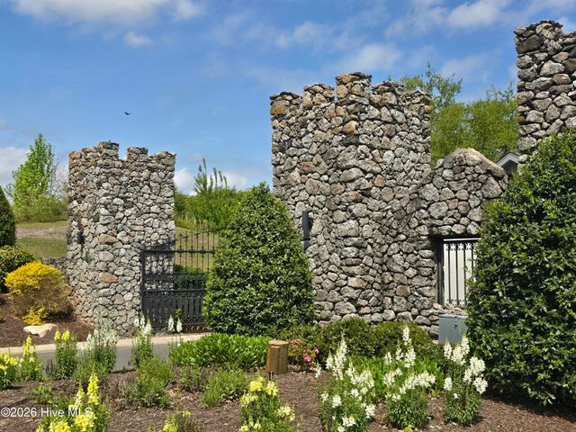 51 Castle Bay Drive, Hampstead, NC 28443