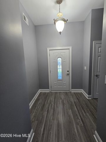 51 Castle Bay Drive, Hampstead, NC 28443