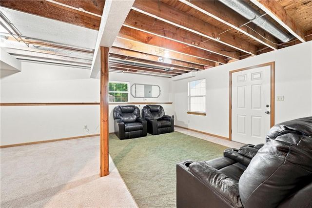 3204 SE 5TH Court, Blue Springs, MO 64014