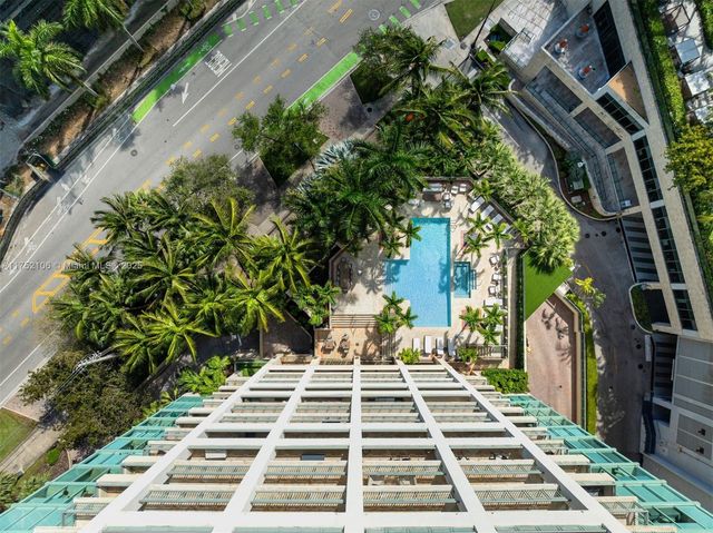 3400 SW 27th Ave 1902, Miami, FL 33133