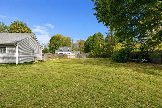 476 Lindell, Leominster, MA 01453