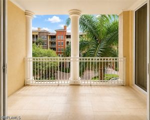 410 Bayfront PL 2308, Naples, FL 34102