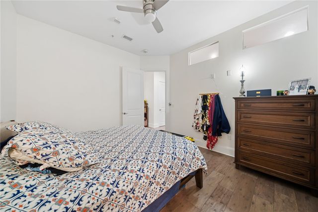 301 5th Ave 518, Downtown Pgh, PA 15222