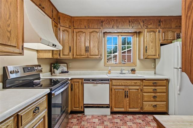 18618 54th Avenue, Chippewa Falls, WI 54729