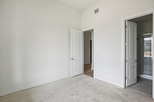 206 San Saba DR, Buda, TX 78610