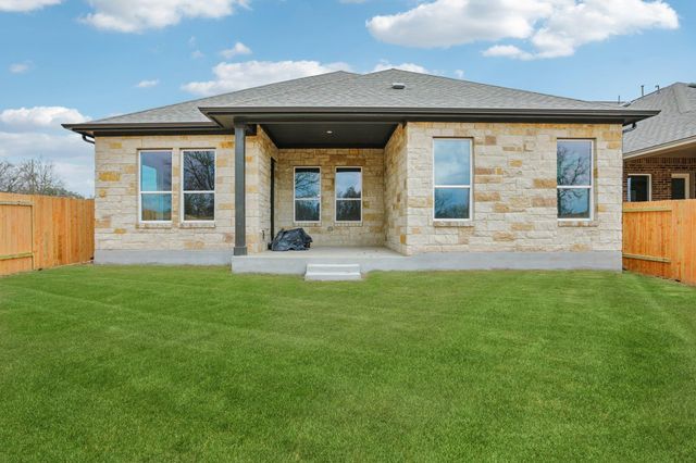 206 San Saba DR, Buda, TX 78610