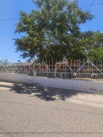1921 JOHN Street SE, Albuquerque, NM 87102