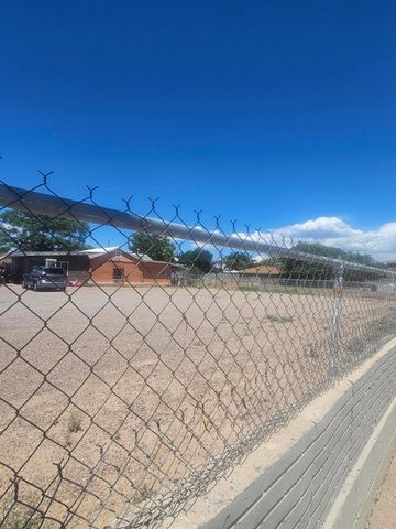 1921 JOHN Street SE, Albuquerque, NM 87102