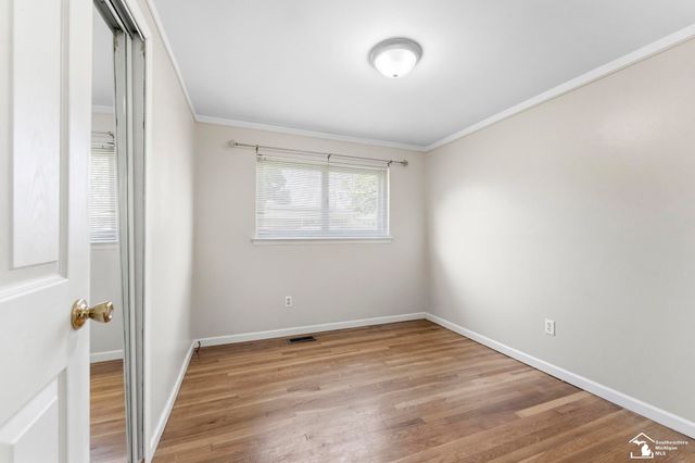 8214 Gulley Street, Taylor, MI 48180