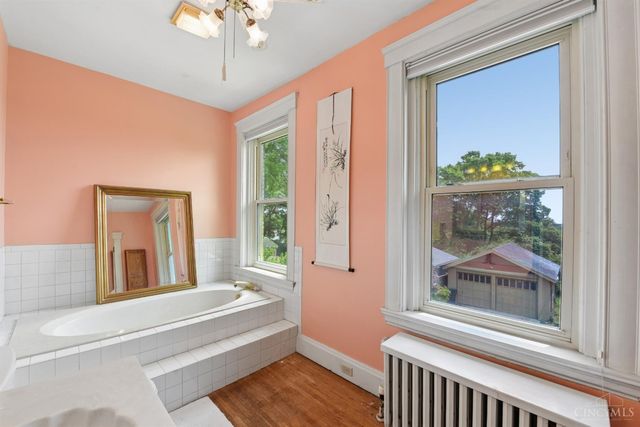 3546 Epworth Avenue, Cincinnati, OH 45211