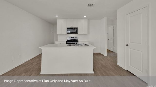 2308 RED BIRD TRACE, Lockhart, TX 78644