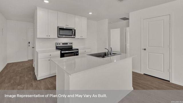 2308 RED BIRD TRACE, Lockhart, TX 78644