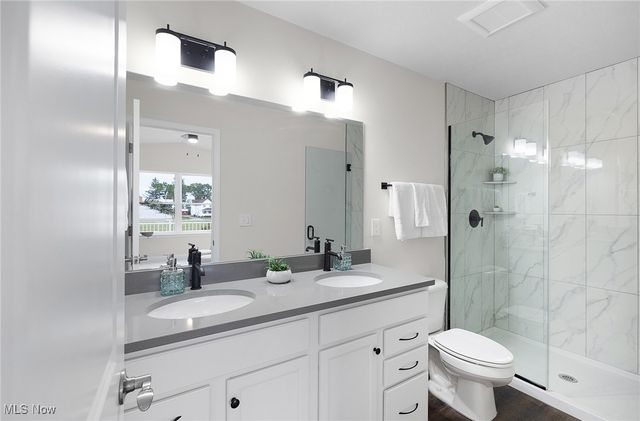 374 Bascule Drive, Lorain, OH 44052