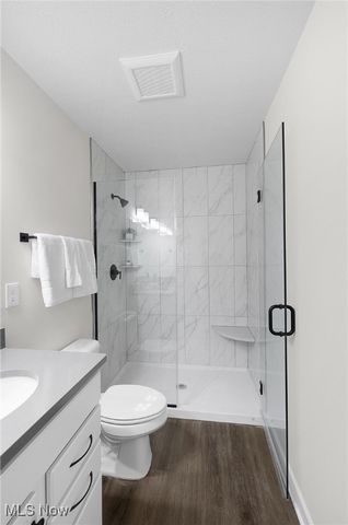 374 Bascule Drive, Lorain, OH 44052