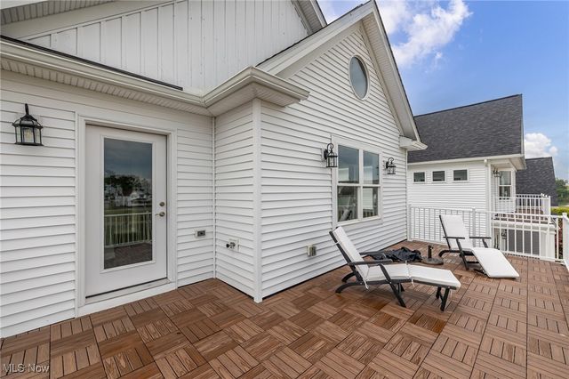 374 Bascule Drive, Lorain, OH 44052