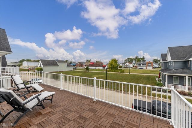 374 Bascule Drive, Lorain, OH 44052