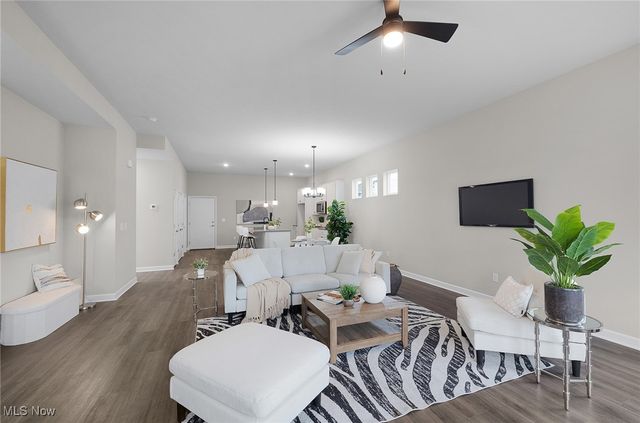 374 Bascule Drive, Lorain, OH 44052