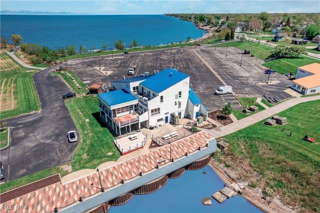 374 Bascule Drive, Lorain, OH 44052