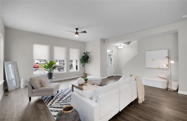 374 Bascule Drive, Lorain, OH 44052