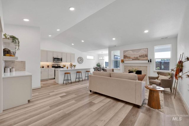 3443 E Fitz Roy Pl., Kuna, ID 83634