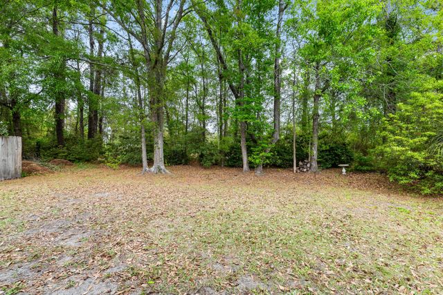 1517 Thoroughbred Boulevard, Johns Island, SC 29455