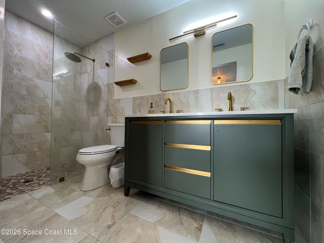 310 Bayhead Drive, Melbourne, FL 32940